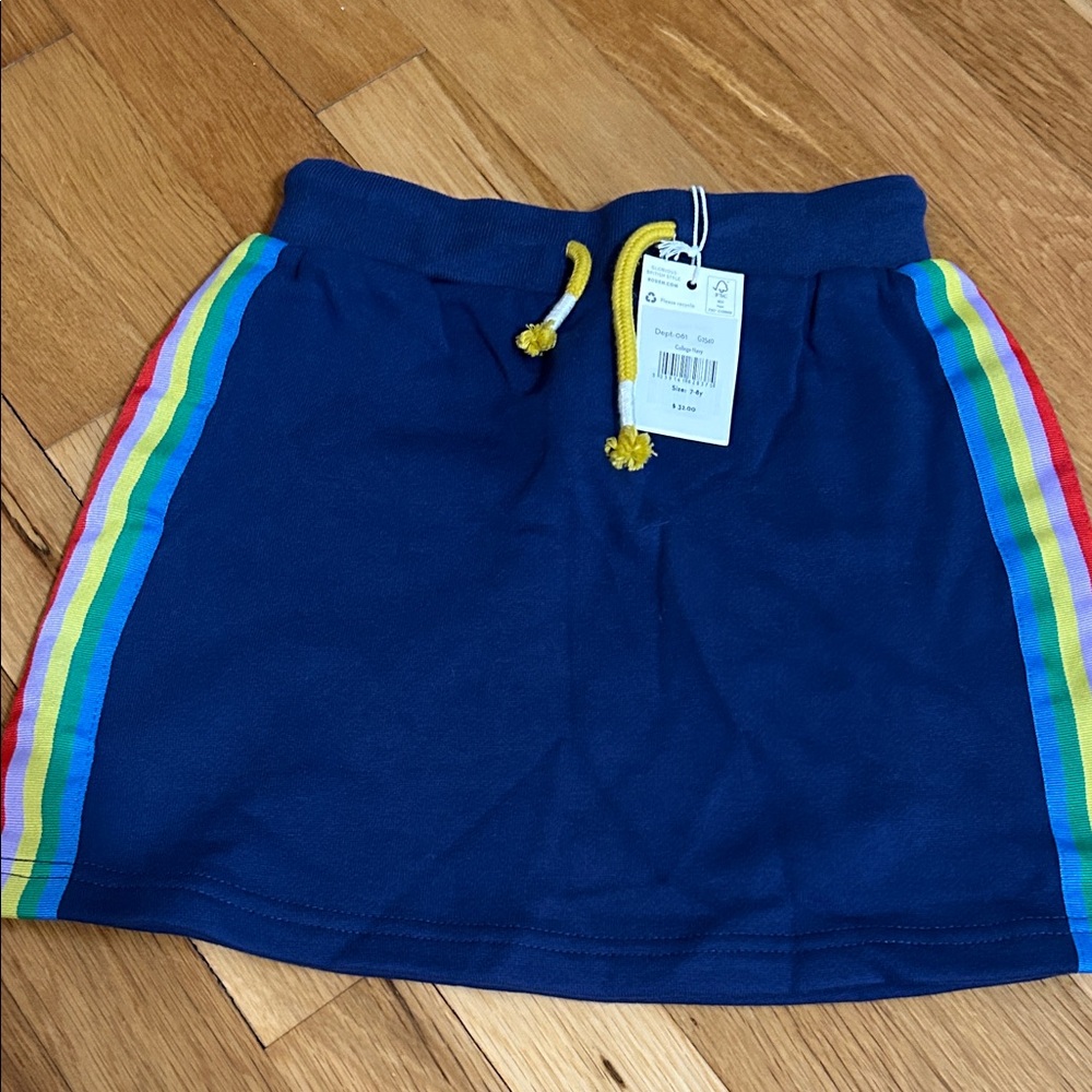 Mini Boden girls fleece skirt. Size 7-8